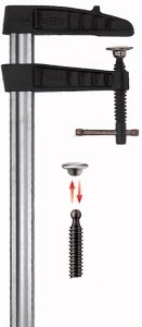 BESSEY Temperguss-Schraubknecht TGK200K mit Knebelgriff
Spannweite 2.000 mm/Ausladung 120 mm/Schiene 35x11
