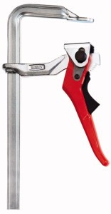 BESSEY Hebelzwinge GH100
Spannweite 1.000 mm/Ausladung 120 mm