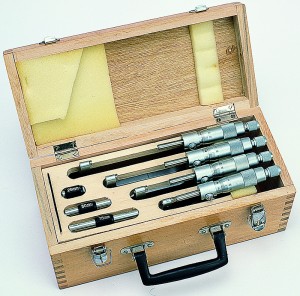 AUSSENMIKROMETER-SATZ 4TL
0-100MM DIN863 ABL.0,01MM