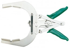 KUKKO KOLBENRINGZANGE
FÜR 90-150 MM