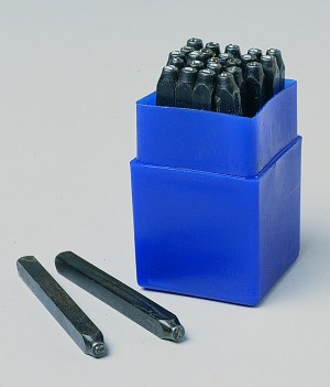 SCHLAGBUCHSTABEN 2 MM
GEHÄRTET
